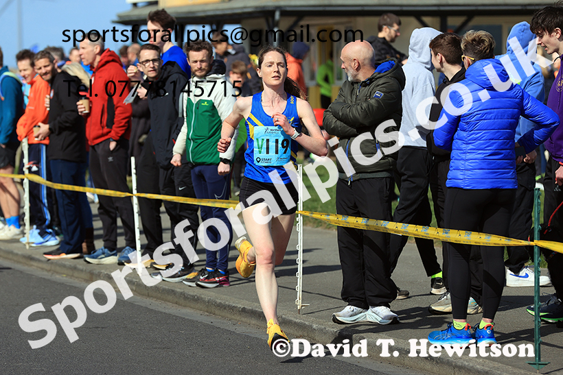 Senior womens Northern 6 Stage Road Relay, 2025 Northern 12 and 6 Stage Road Relays and Junior 5k, Redcar. Photo: David T. Hewitson/Sports for All Pics